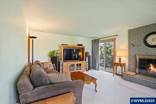 1030 Morningside Dr SE, Salem, OR 97302