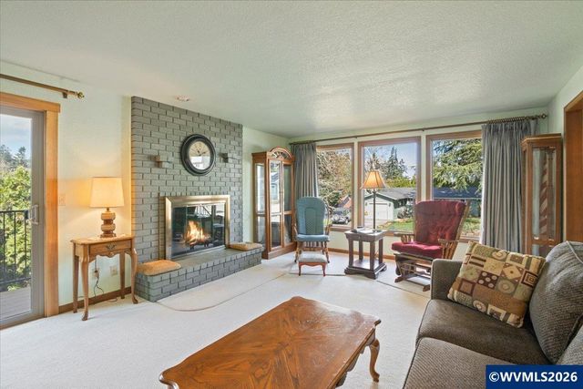 1030 Morningside Dr SE, Salem, OR 97302