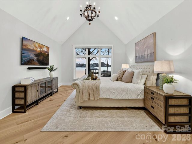 18014 Whispering Oaks Drive, Cornelius, NC 28031