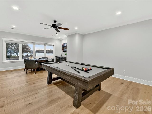 18014 Whispering Oaks Drive, Cornelius, NC 28031