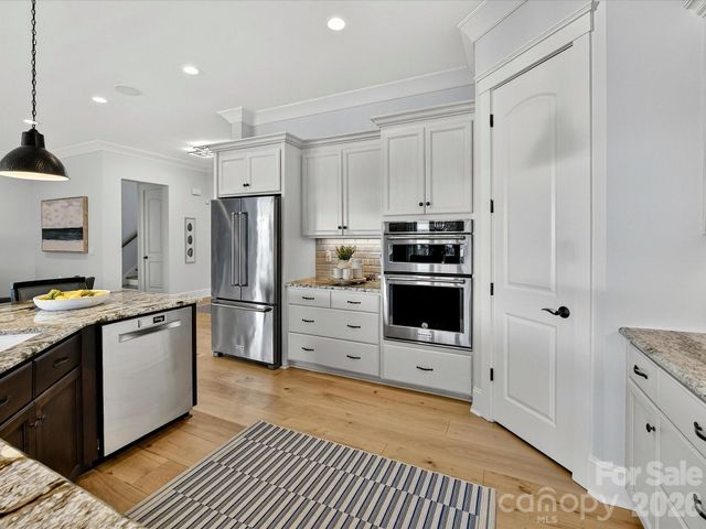 18014 Whispering Oaks Drive, Cornelius, NC 28031