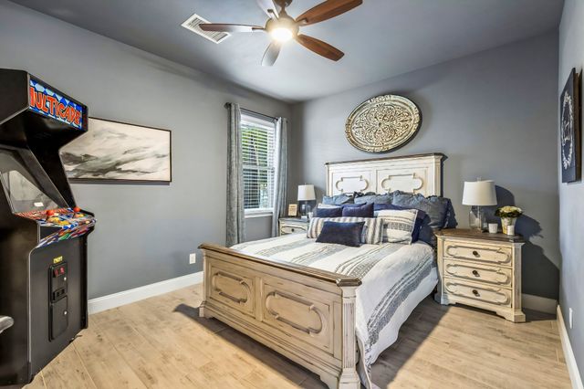 114 Yorkshire Drive, Heath, TX 75032