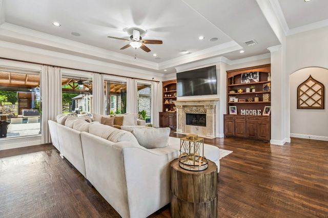 114 Yorkshire Drive, Heath, TX 75032