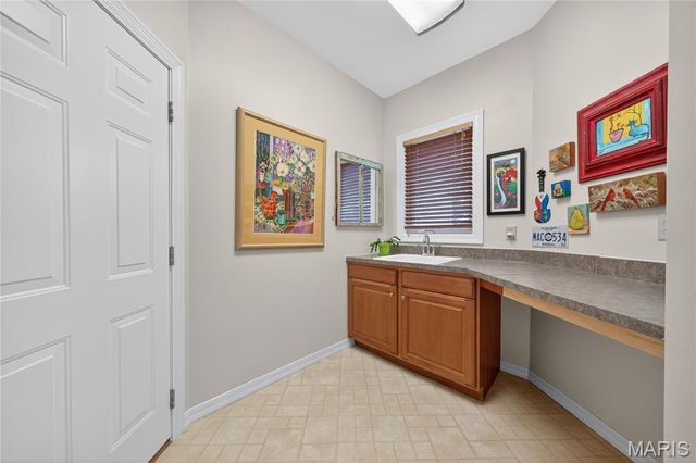 2721 Fairway Oaks Drive, Lake St Louis, MO 63367