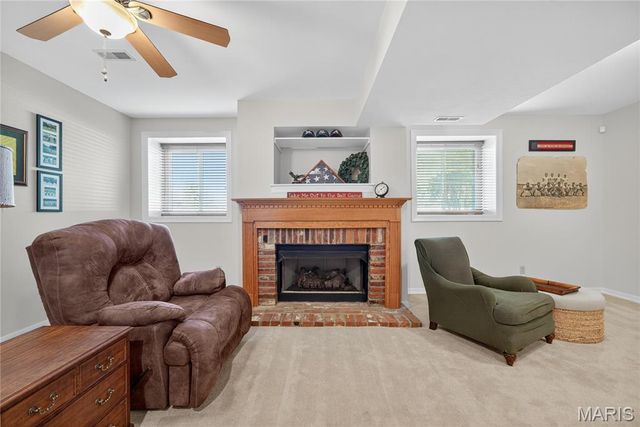 2721 Fairway Oaks Drive, Lake St Louis, MO 63367