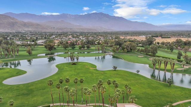 910 Island Drive 112, Rancho Mirage, CA 92270