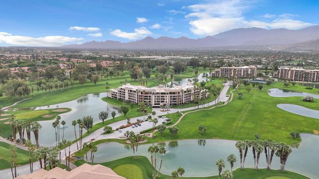 910 Island Drive 112, Rancho Mirage, CA 92270