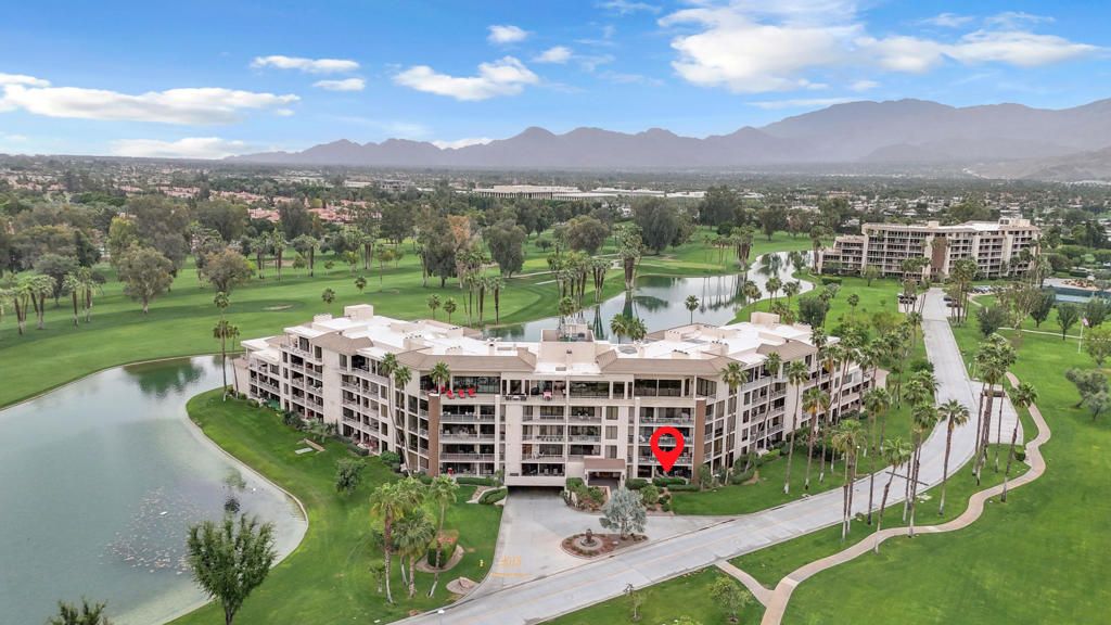 910 Island Drive 112, Rancho Mirage, CA 92270