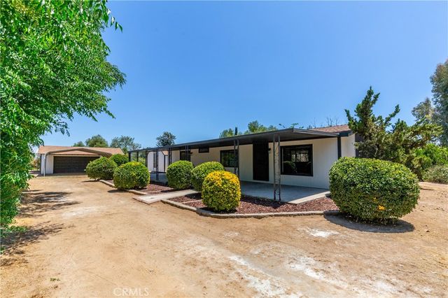 31070 Saddleback, Menifee, CA 92584