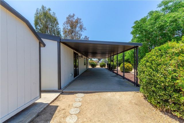 31070 Saddleback, Menifee, CA 92584