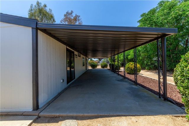 31070 Saddleback, Menifee, CA 92584
