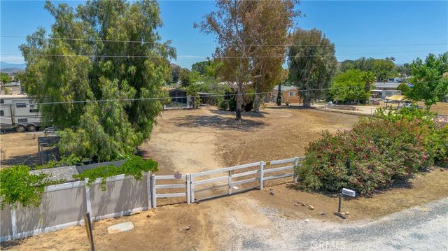 31070 Saddleback, Menifee, CA 92584