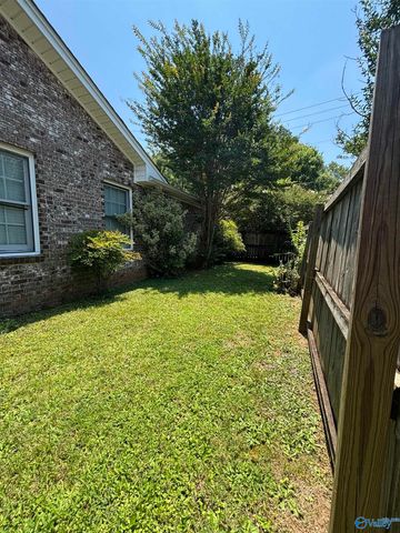 513 Springview Street SW, Decatur, AL 35601