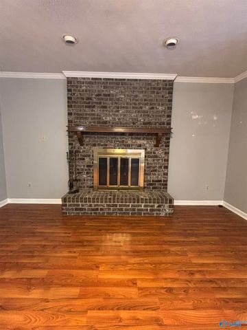 513 Springview Street SW, Decatur, AL 35601