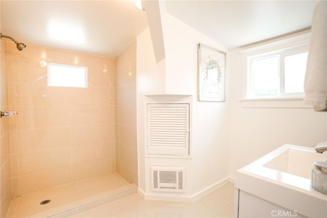 38 Dudley Avenue, Venice, CA 90291