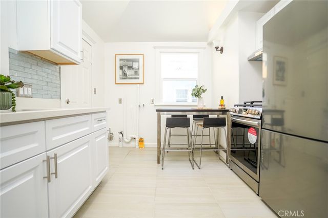 38 Dudley Avenue, Venice, CA 90291