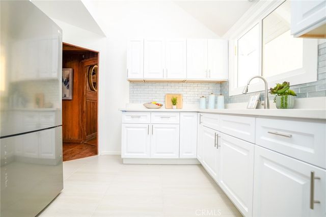 38 Dudley Avenue, Venice, CA 90291