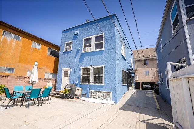 38 Dudley Avenue, Venice, CA 90291