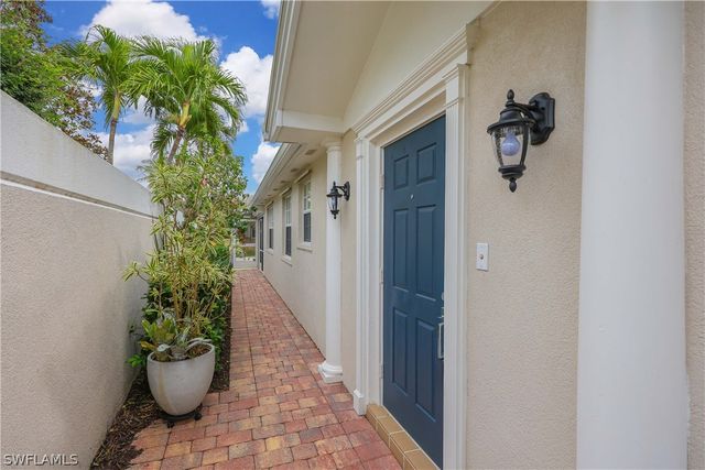 3618 Exuma WAY, Naples, FL 34119