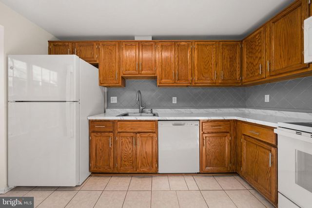 6639 ROCKLEIGH WAY, Alexandria, VA 22315