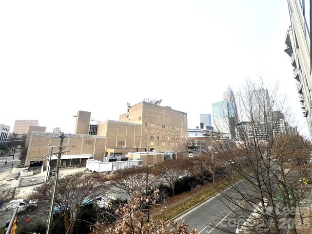 525 E 6th Street 308, Charlotte, NC 28202