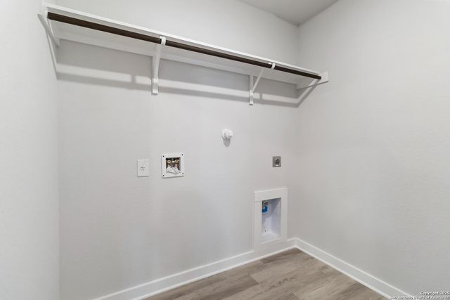 5915 Willow Point Blvd, San Antonio, TX 78219