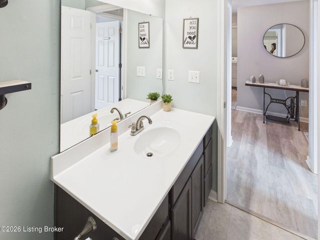 157 Broken Branch Ct, Mt Washington, KY 40047