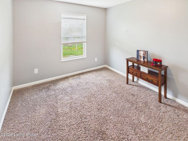 157 Broken Branch Ct, Mt Washington, KY 40047