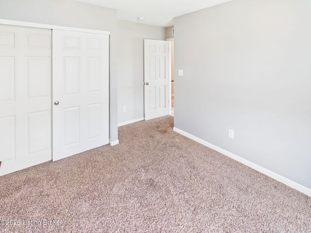 157 Broken Branch Ct, Mt Washington, KY 40047