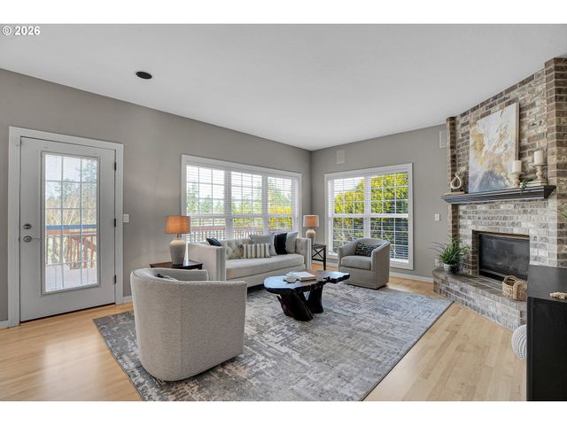 13721 Sw TRACY Pl, Tigard, OR 97223