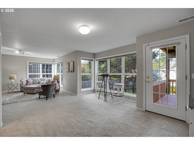 13721 Sw TRACY Pl, Tigard, OR 97223