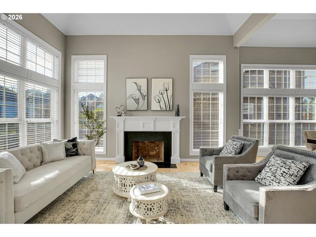 13721 Sw TRACY Pl, Tigard, OR 97223