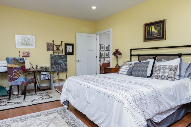12 Stage Road, Hampstead, NH 03841