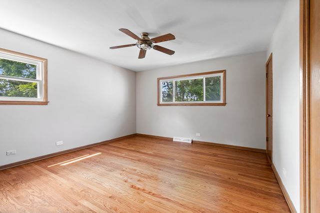 600 FLORENCE Drive, Park Ridge, IL 60068