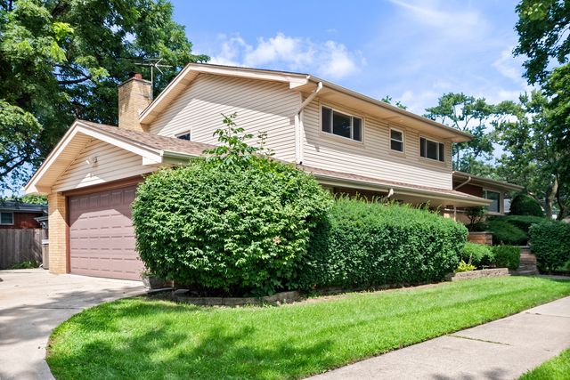 600 FLORENCE Drive, Park Ridge, IL 60068