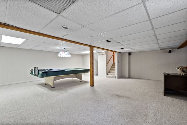 600 FLORENCE Drive, Park Ridge, IL 60068