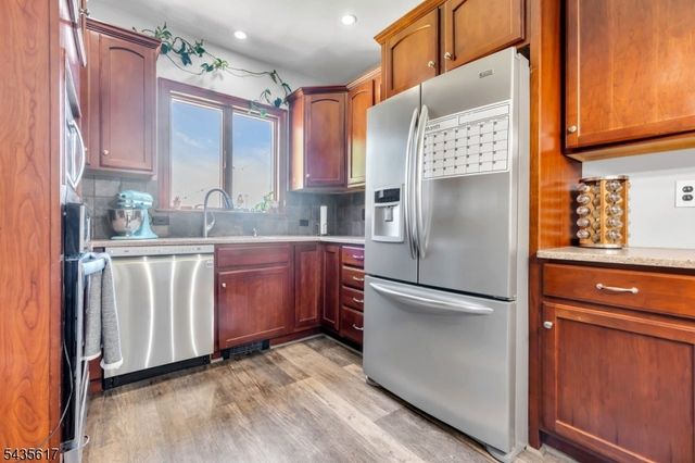 224 Alpha St, Alpha Boro, NJ 08865