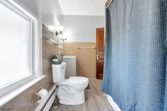 224 Alpha St, Alpha Boro, NJ 08865