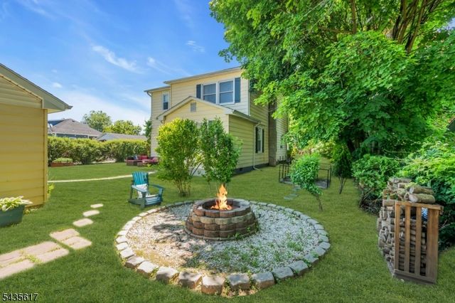 224 Alpha St, Alpha Boro, NJ 08865
