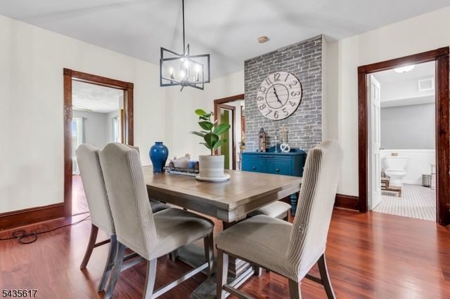 224 Alpha St, Alpha Boro, NJ 08865