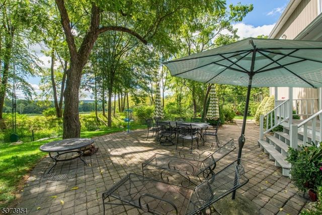 414 Rockport Rd, Mansfield Twp., NJ 07865