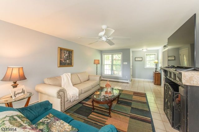 414 Rockport Rd, Mansfield Twp., NJ 07865