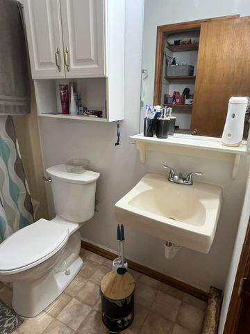 85 Wilson ST, Rocky Mount, VA 24151