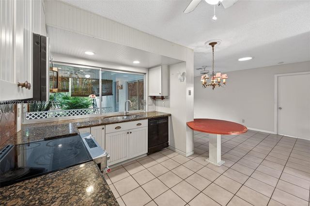 969 NW 8th St, Boca Raton, FL 33486