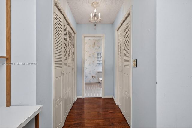 969 NW 8th St, Boca Raton, FL 33486