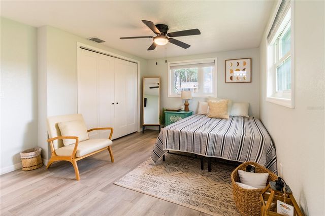 219 S WEBB ROAD, Plant City, FL 33566