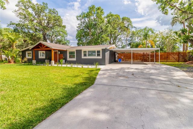219 S WEBB ROAD, Plant City, FL 33566