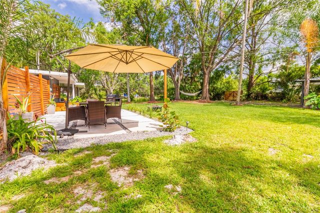 219 S WEBB ROAD, Plant City, FL 33566