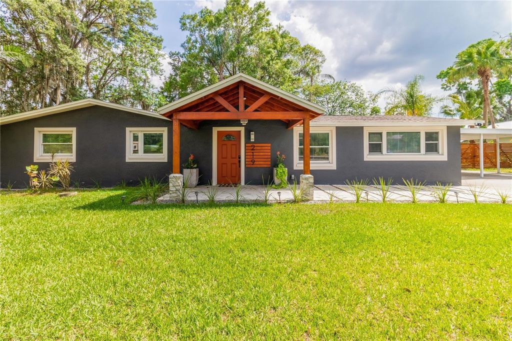 219 S WEBB ROAD, Plant City, FL 33566
