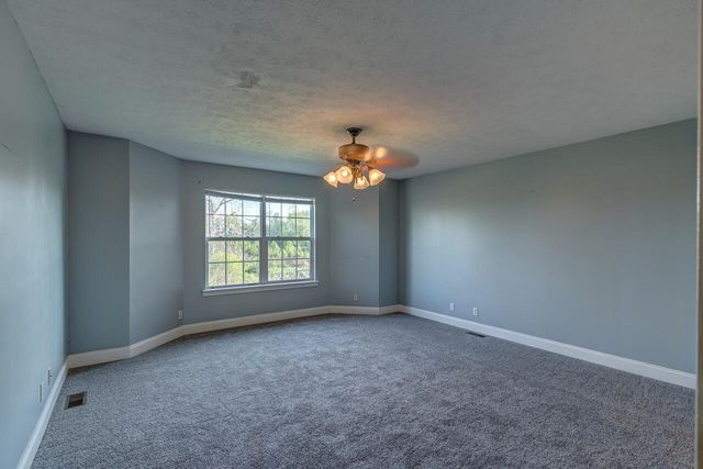 1695 Oregon Road, Versailles, KY 40383